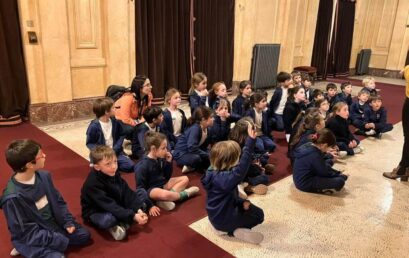 Y2 visited the Teatro Colon