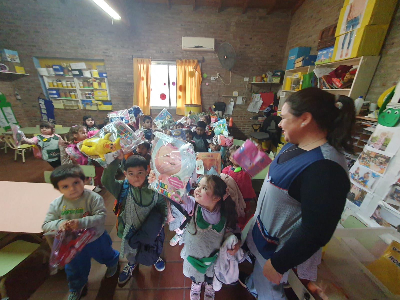 Children’s Day Donations to Jardin San Francisco Children’s Day Donations to Jardin San Francisco