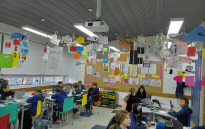 📚 Creative Reading at Home: Coat Hanger Book Reports! 📖