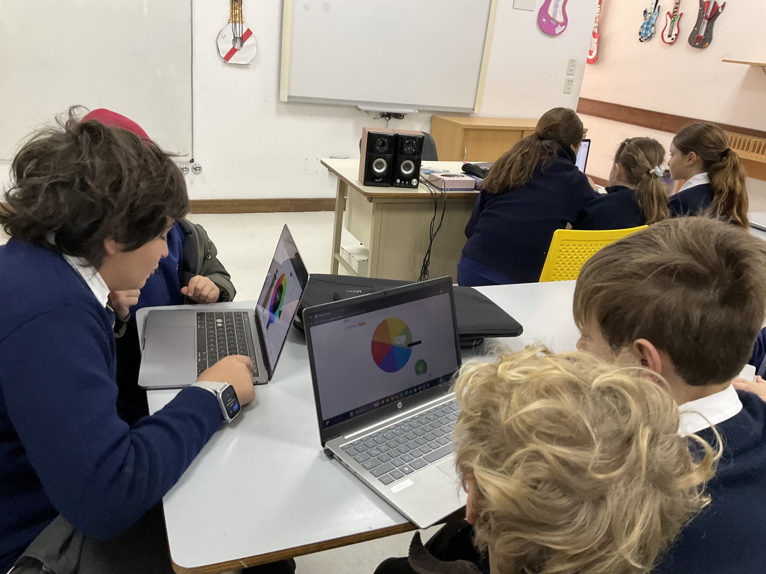 Design and Technology in Action: Programming with Scratch Design and Technology in Action: Programming with Scratch