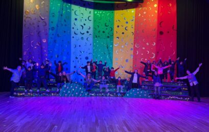 🎭 Sharing the Stage, Sharing the Spirit 🎭