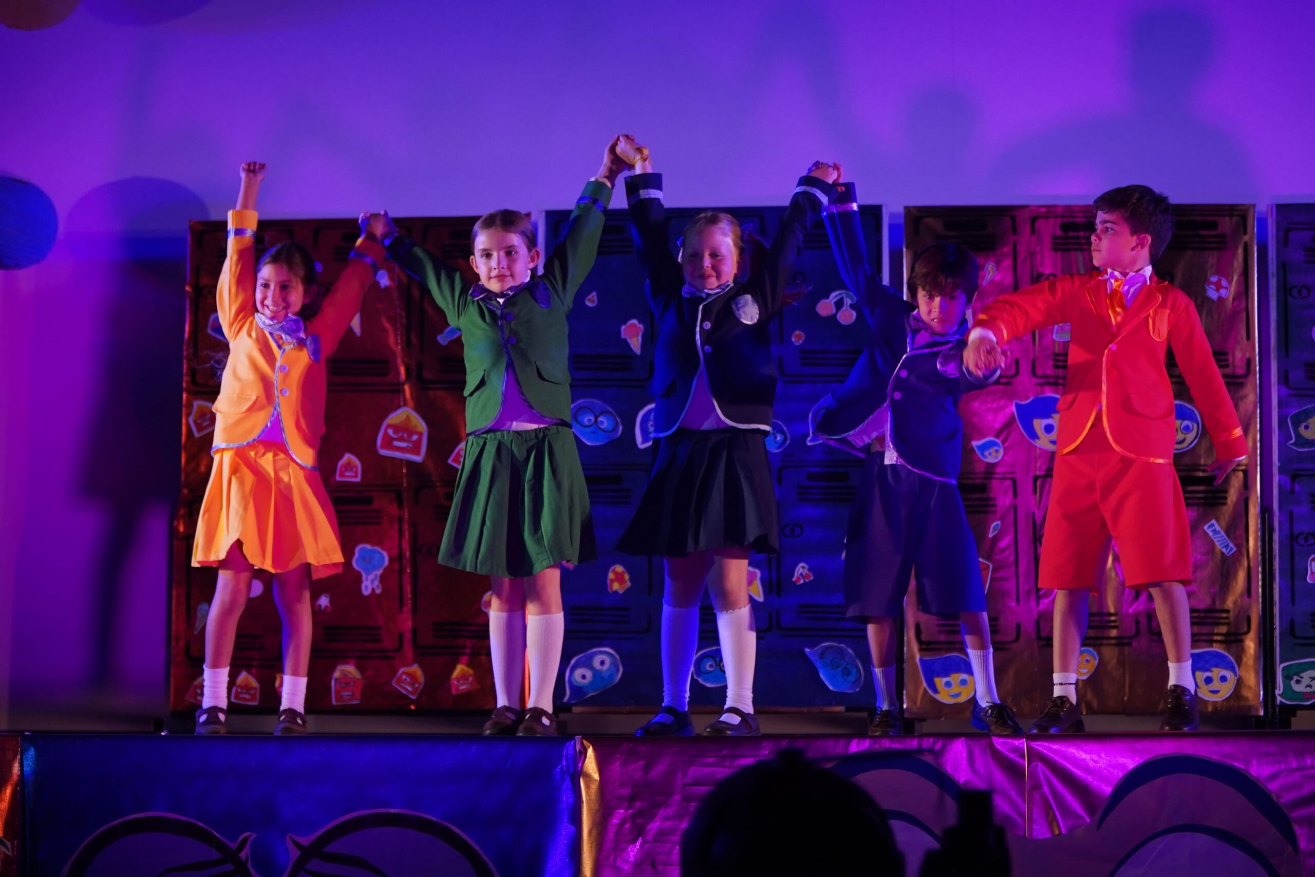 “Let’s Talk About It” – Un musical lleno de emociones “Let’s Talk About It” – Un musical lleno de emociones