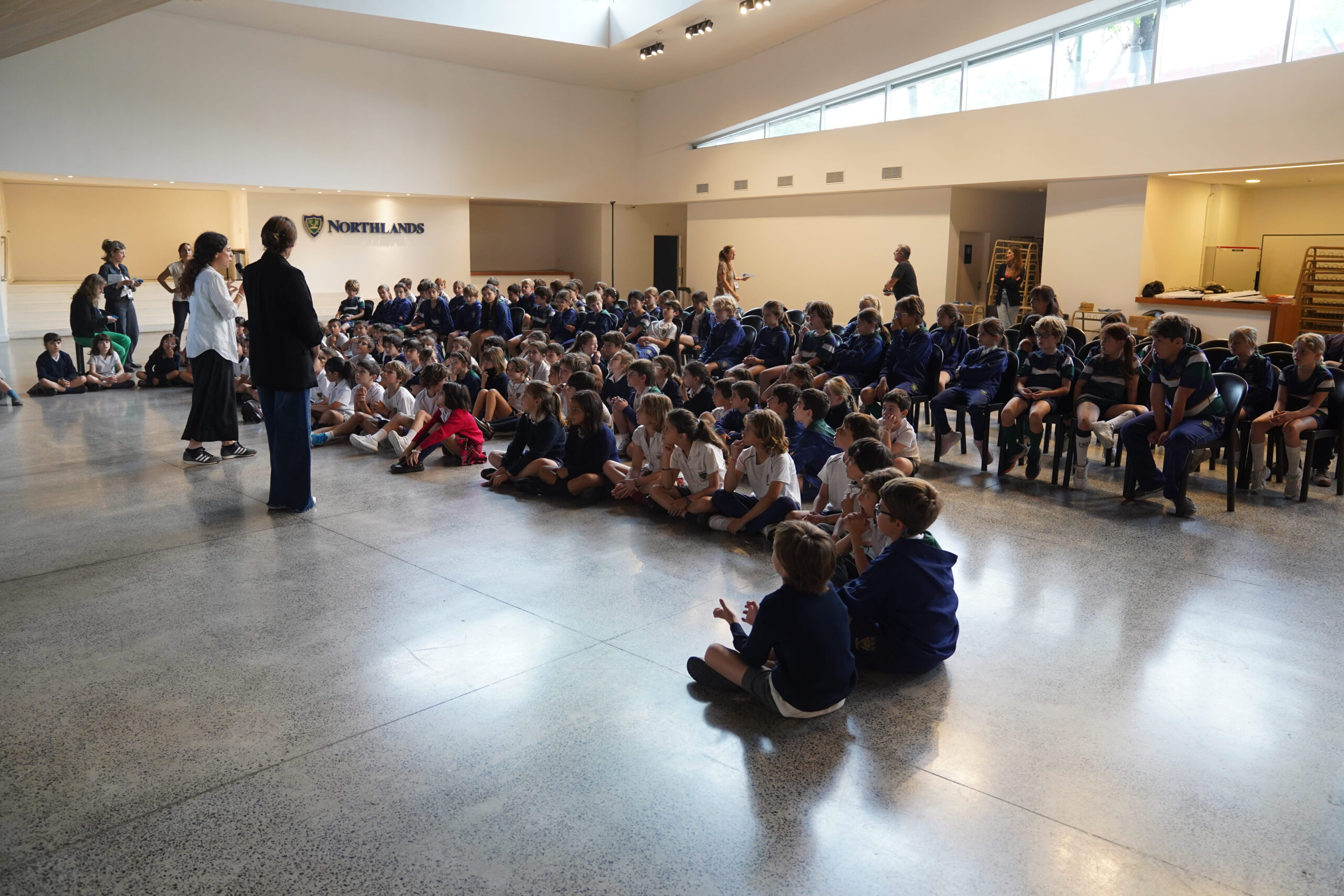 ISDIN Visit at Olivos Primary ISDIN Visit at Olivos Primary