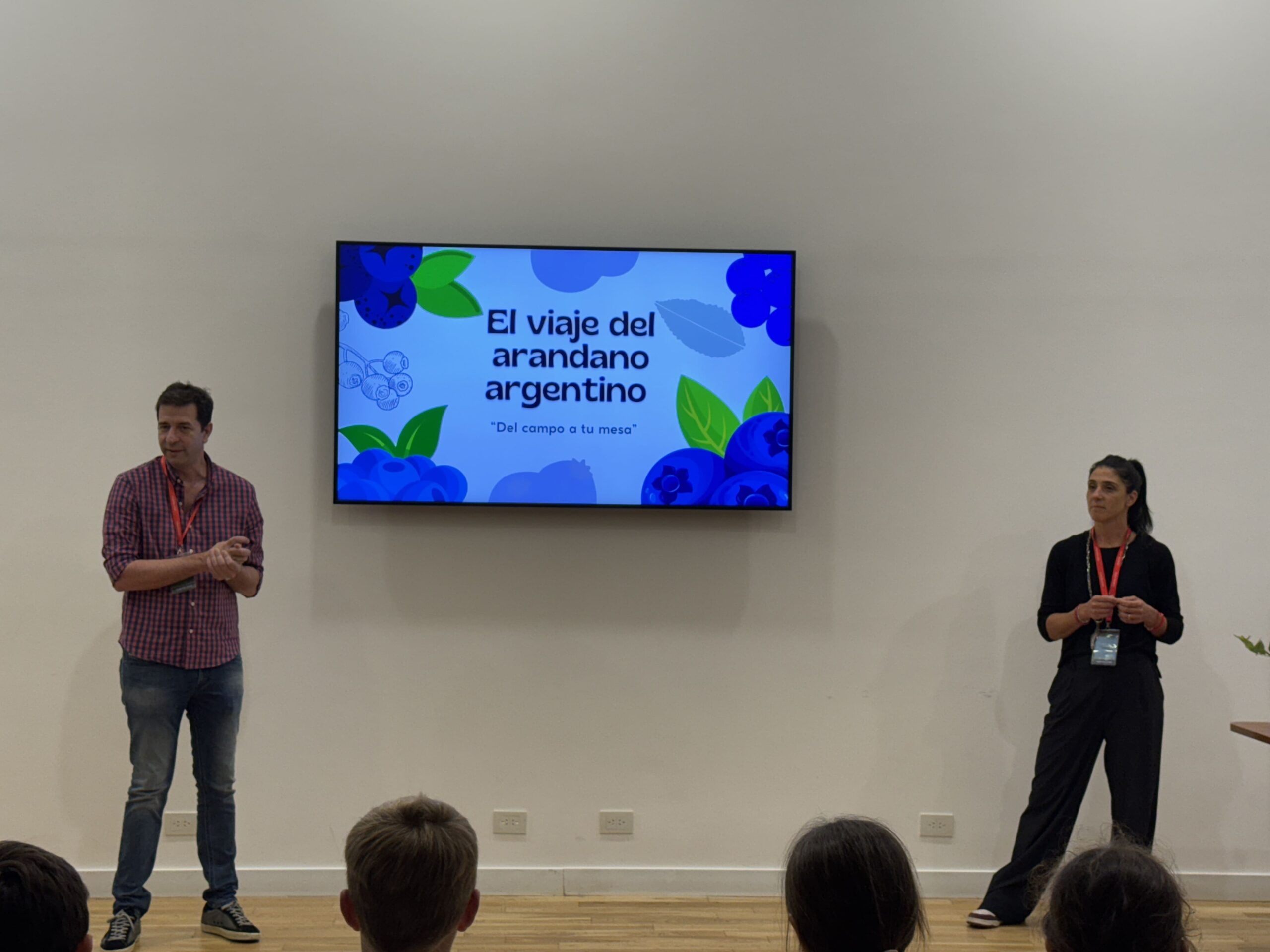 🌱 From Farm to Table: Blueberry Production with the Tretiak Family in Y3 Olivos 🌱 From Farm to Table: Blueberry Production with the Tretiak Family in Y3 Olivos