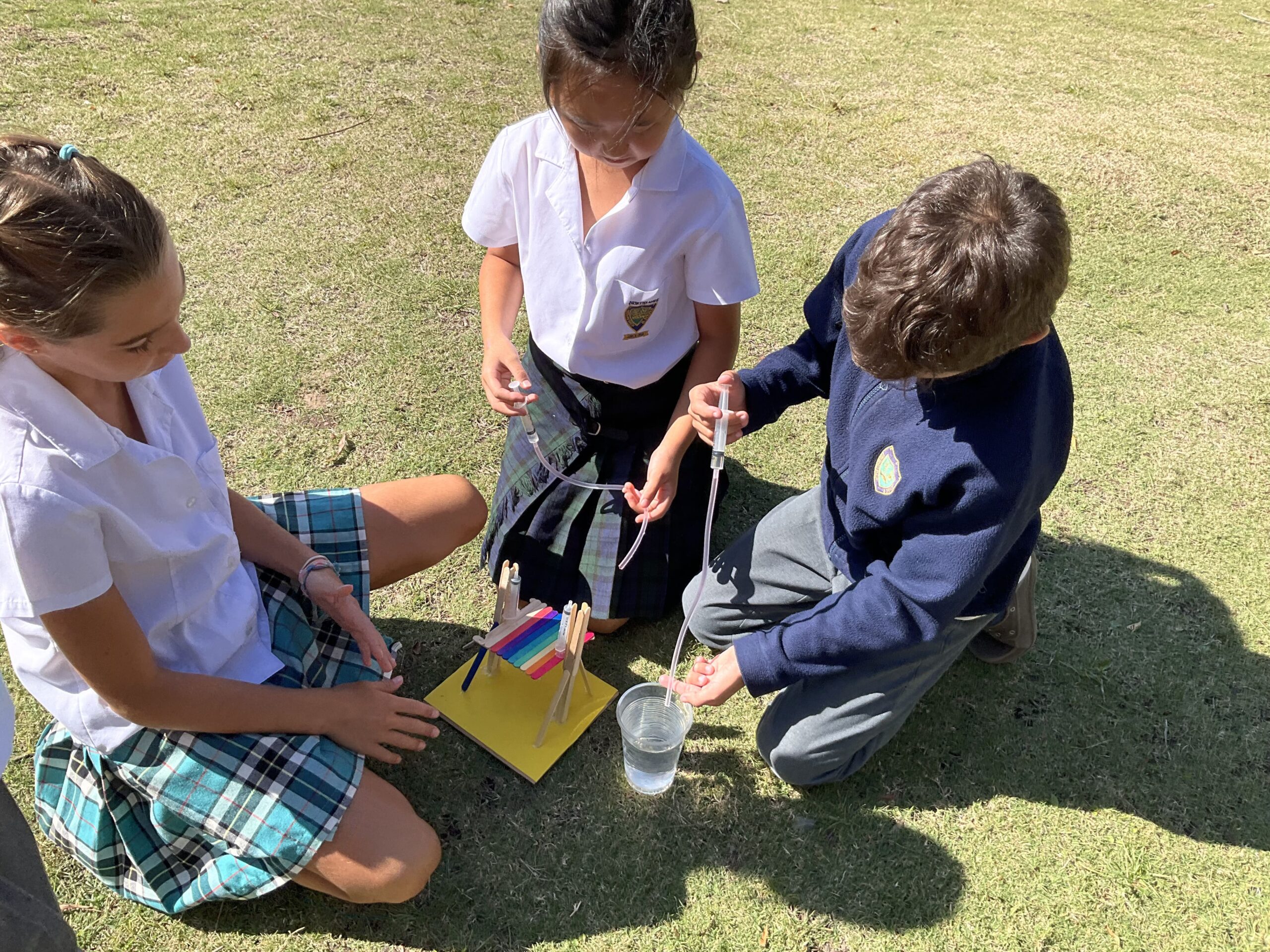 Exploring Hydraulic Systems: Learning by Doing, Creating by Thinking