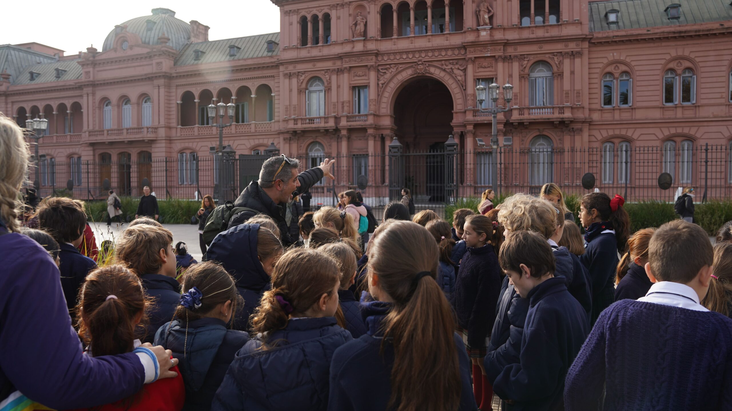 🚌 We Love Educational Trips! Belgrano Tour with Y4 Olivos 🚌 🚌 We Love Educational Trips! Belgrano Tour with Y4 Olivos 🚌