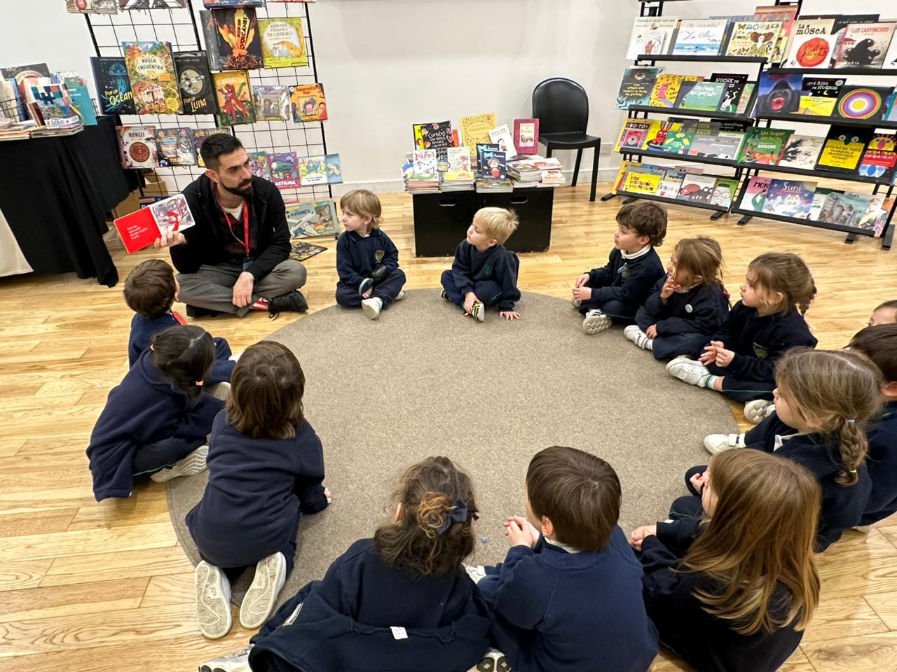 A Magical Encounter with Books – Kinder Olivos A Magical Encounter with Books – Kinder Olivos