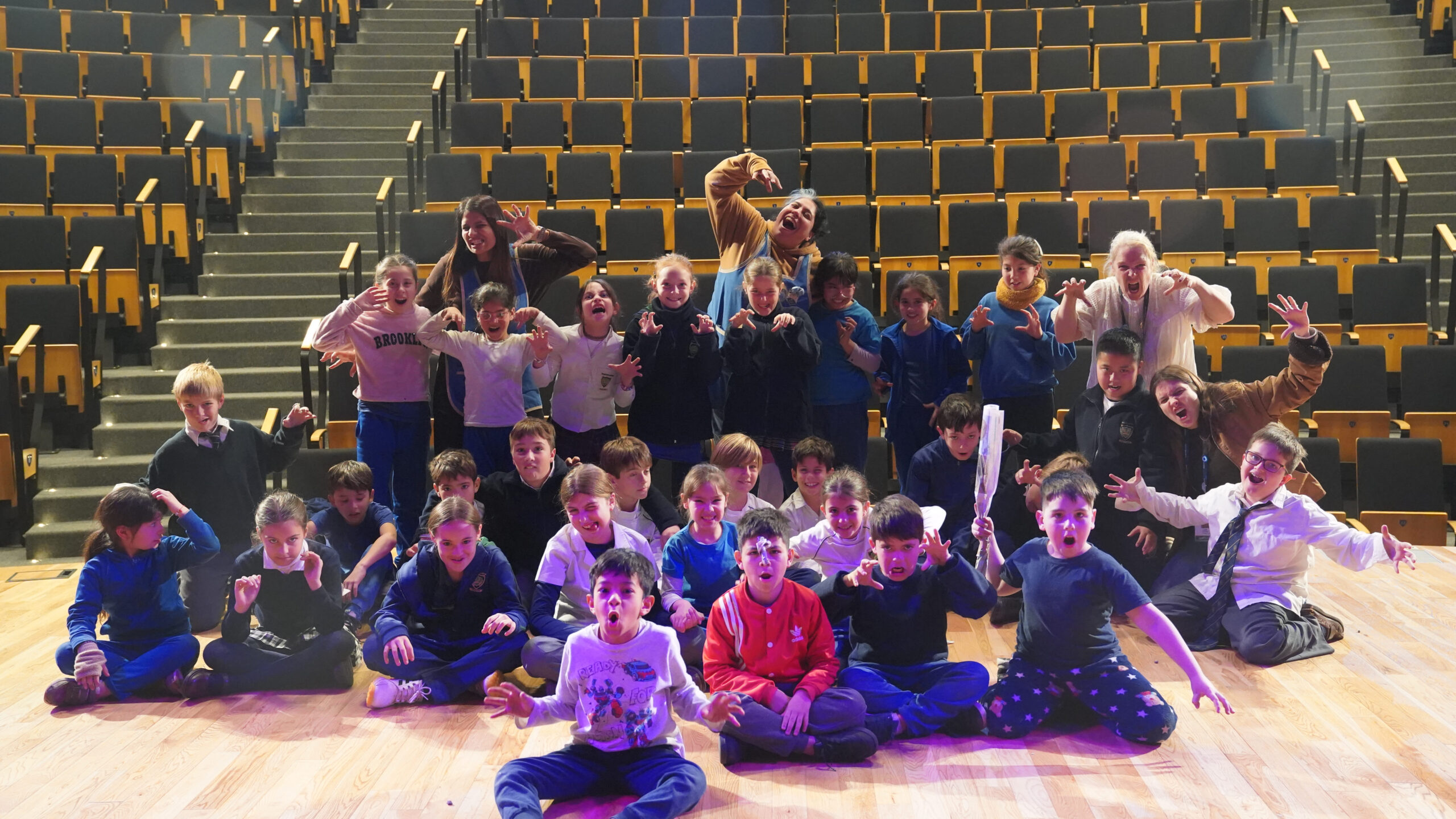Unlocking Creativity Through Drama: Y5A & Virgen del Carmen Unlocking Creativity Through Drama: Y5A & Virgen del Carmen