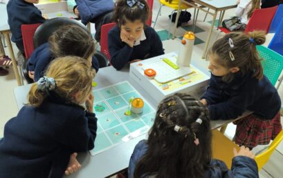 Learning, Logic, and Teamwork with Matatalab in Y1